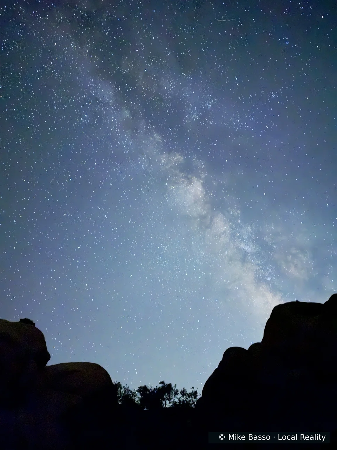 Mike Basso’s original watermarked night-sky photograph